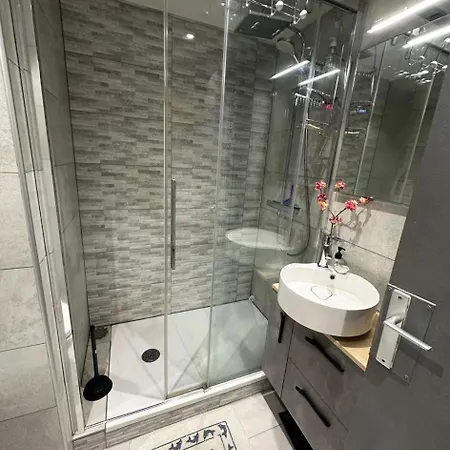 Appartement Jardins D Azur C - T2 Avec Piscine Collective A Deux Pas De La Mae-2631